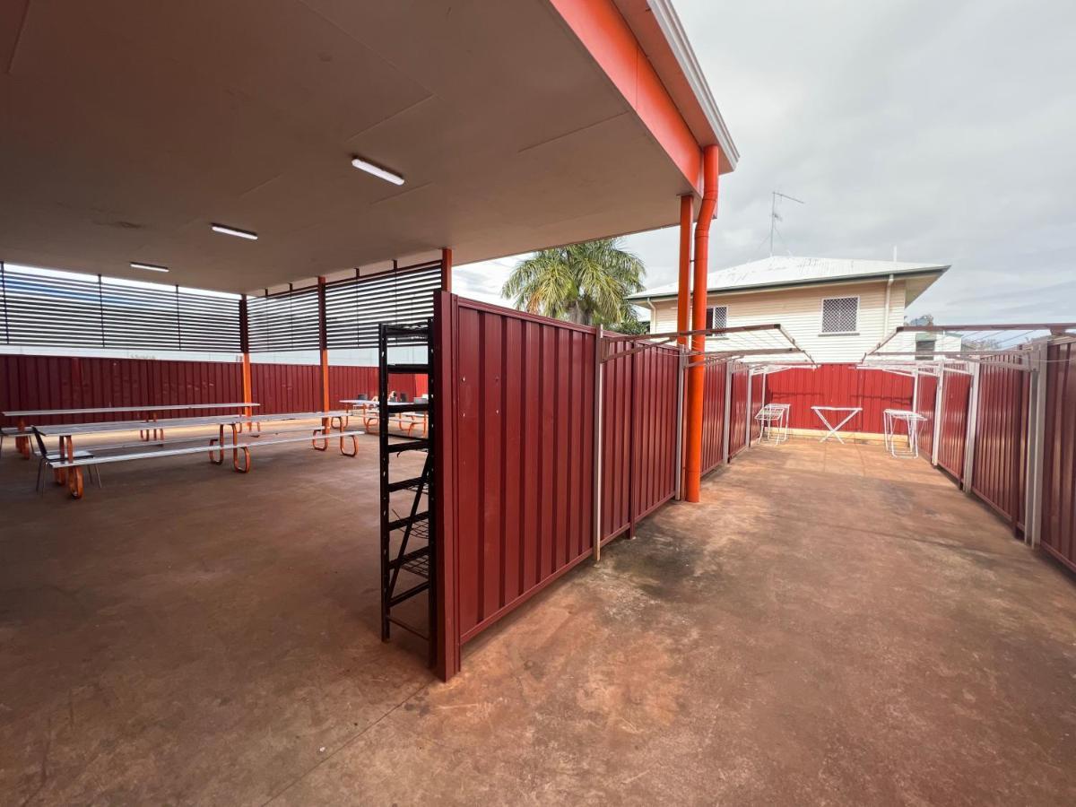 Ostello Tomato Backpackers Bundaberg Esterno foto