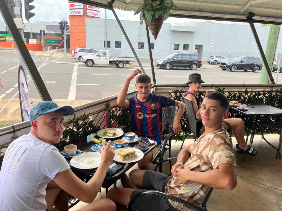 Ostello Tomato Backpackers Bundaberg Esterno foto